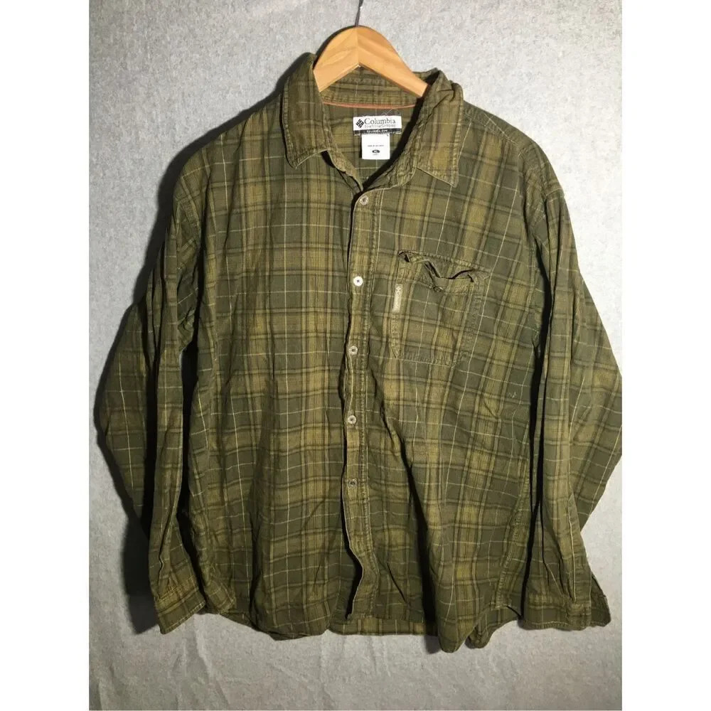Mens Columbia Button Down Shirt Casual Dark Green Corduroy Feel Transitional